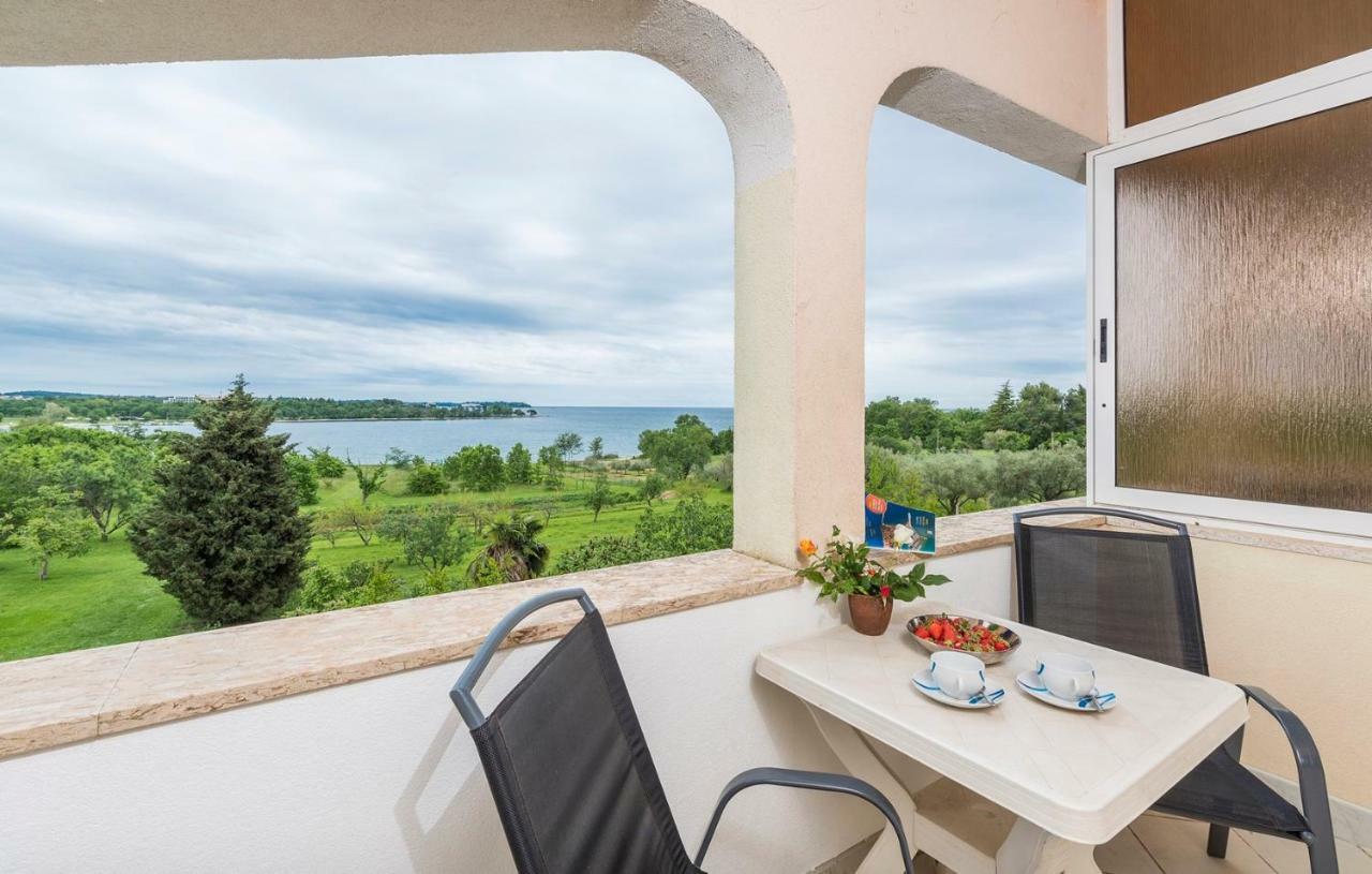 Apartments Saladinka Cervar-Porat Exterior photo